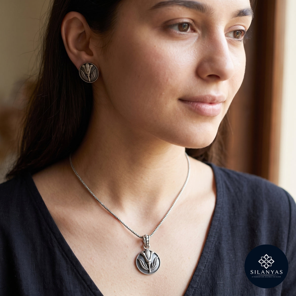 Vana Rekha 925 Sterling Silver Pendant Set – Tribal Collection