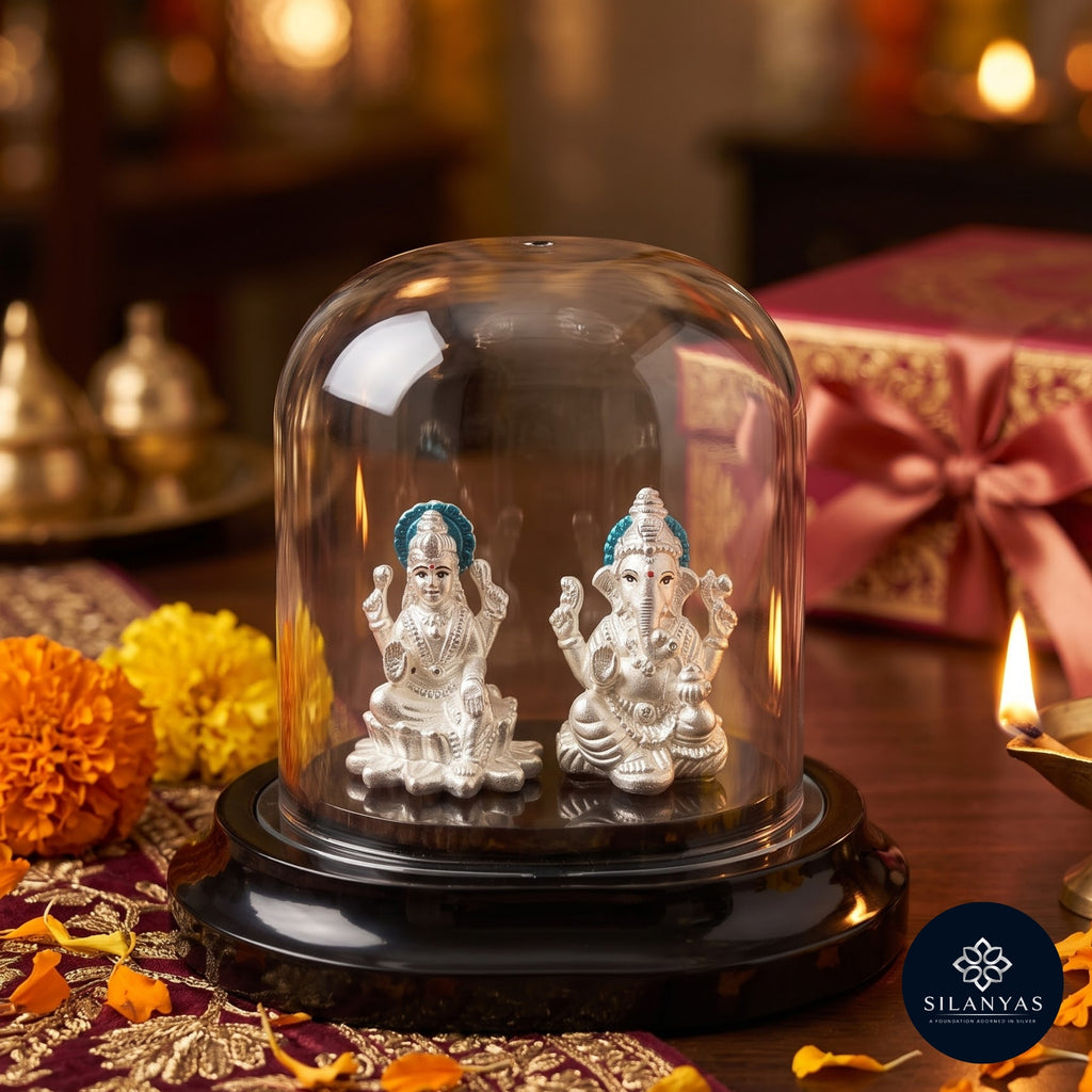 Shubh Lakshmi Ganesh 3D Idol – 999 Silver with Transparent Dome.