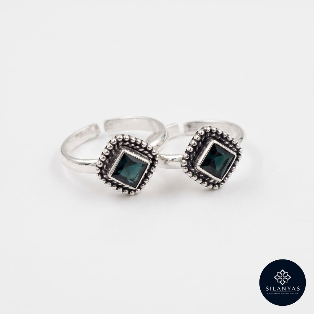 Gulnaar 925 Silver Synthetic Gemstone Toe Rings – Gulnaar Collection