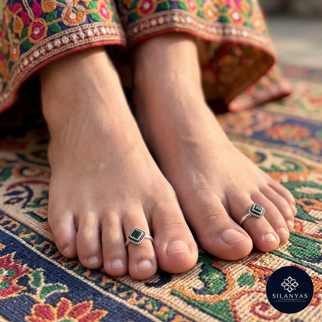 Gulnaar 925 Silver Synthetic Gemstone Toe Rings – Gulnaar Collection