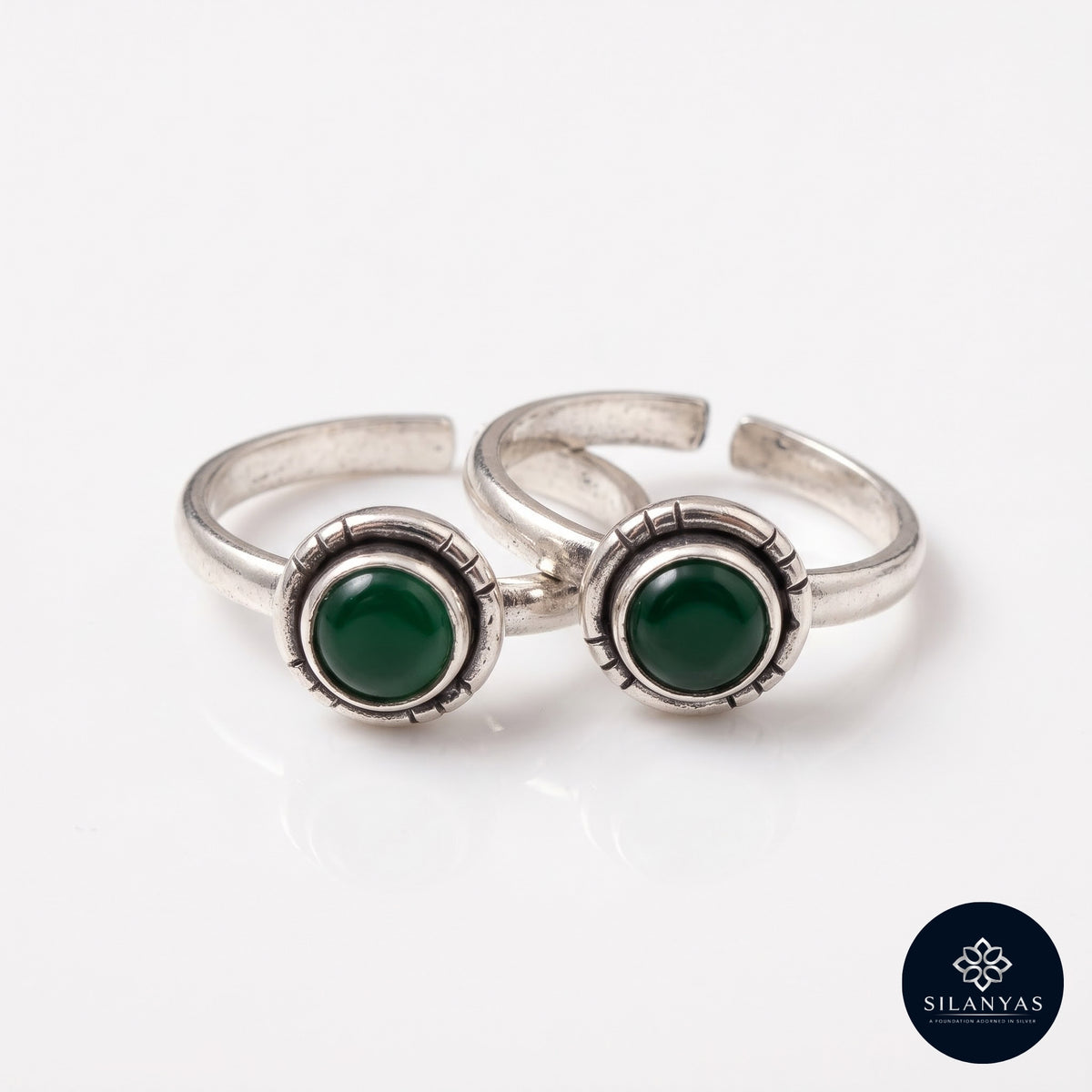 Noor 925 Silver Synthetic Gemstone Toe Rings