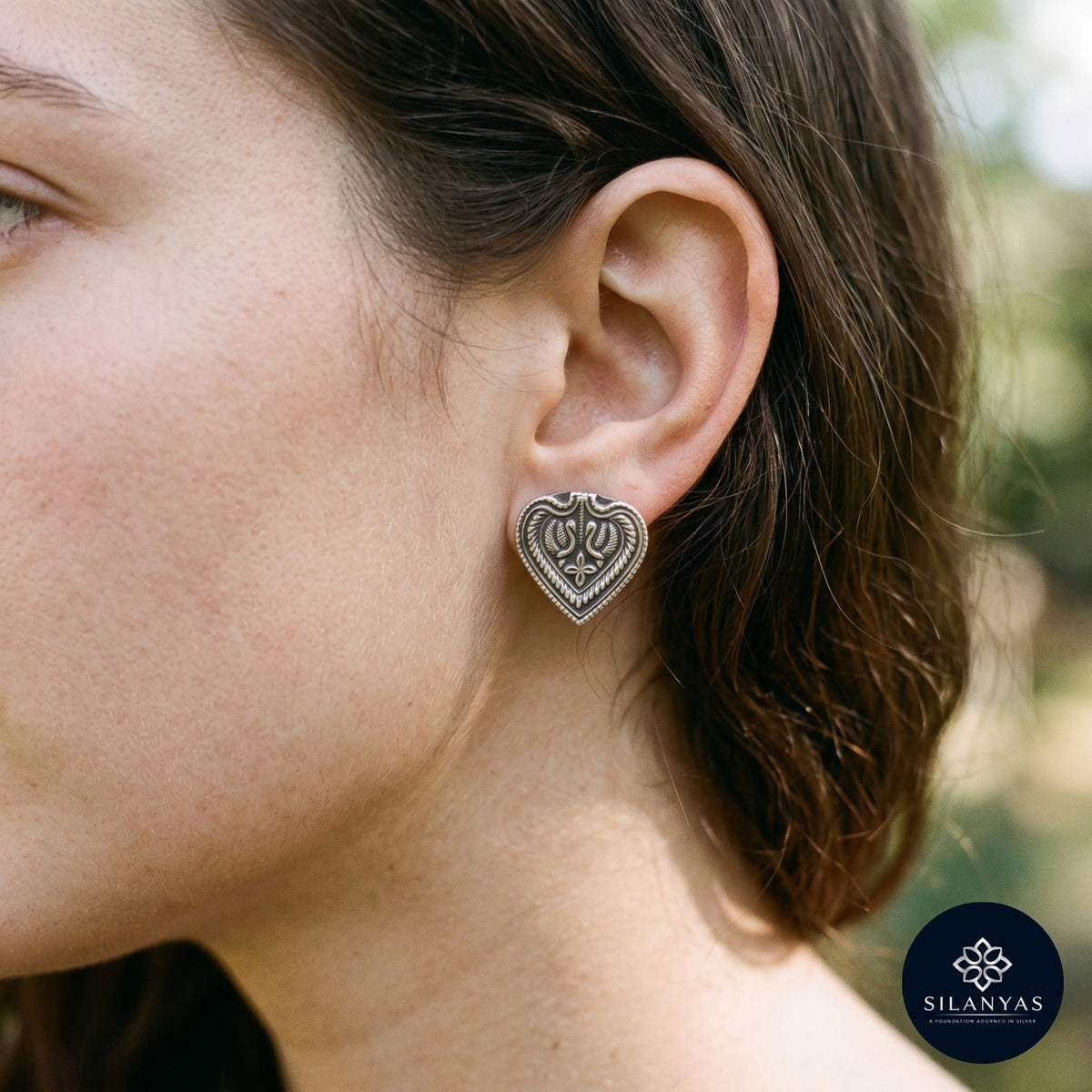 Amrapali Heart 925 Sterling Silver Stud Earrings  – Amrapali Heritage Collection