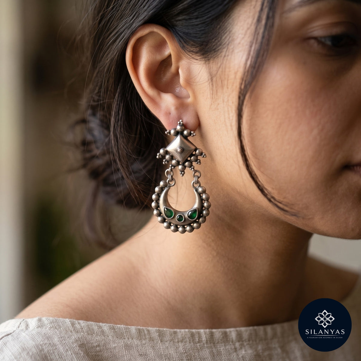 Emerald Crescent 925 Sterling Silver Amrapali Drop Earrings – Amrapali Heritage