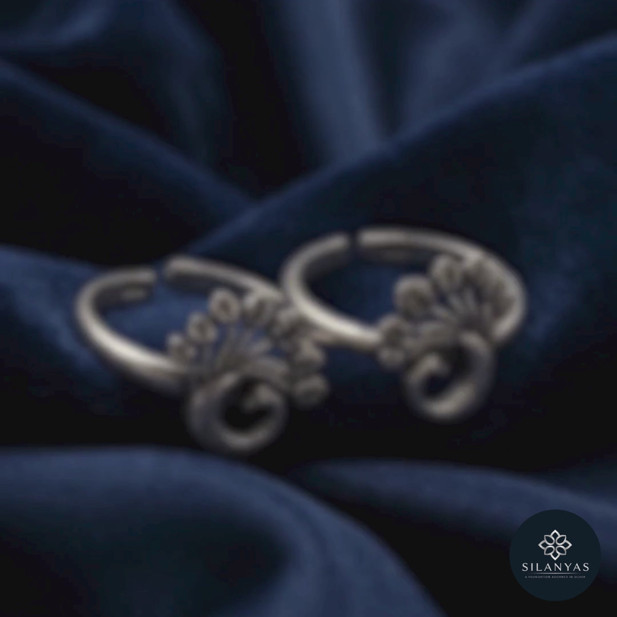 Marudhara 925 Silver Peacock Motif Toe Rings – Marudhara Collection